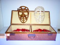 Dave Kelly's goalie mask box, image #3